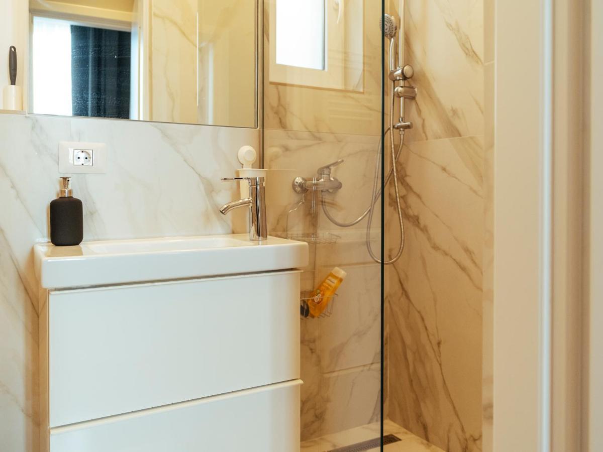 Beautiful Apartment - Top Location - Amazing Balcony Bucharest Luaran gambar